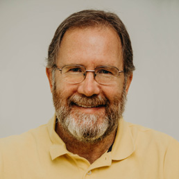 Headshot Photo of John Kent